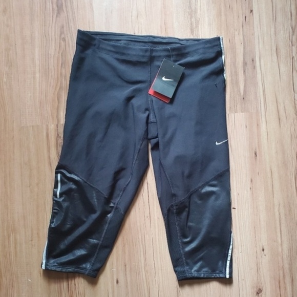 Nike Pants - NWT Nike Dri-FIT Women's Running Capris